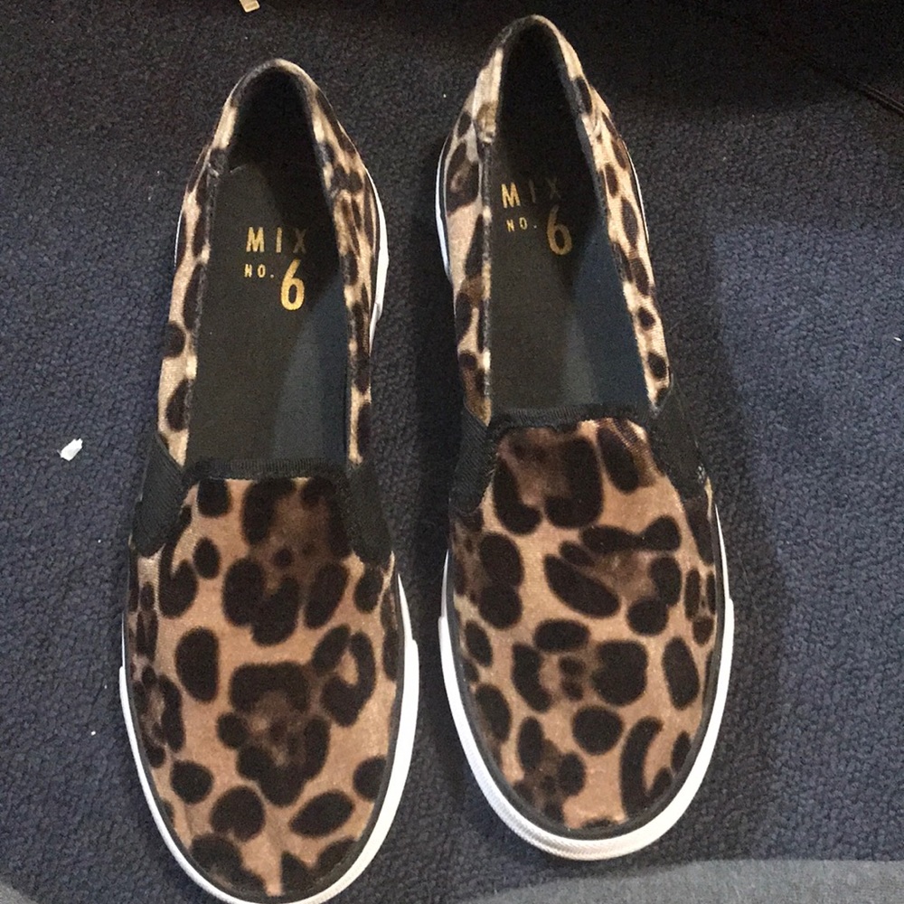 Mix no. 6 leopard print slip on sneakers size 7